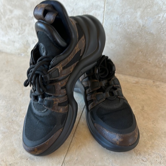Louis Vuitton LV monogram chunky sneakers - Picture 1 of 9